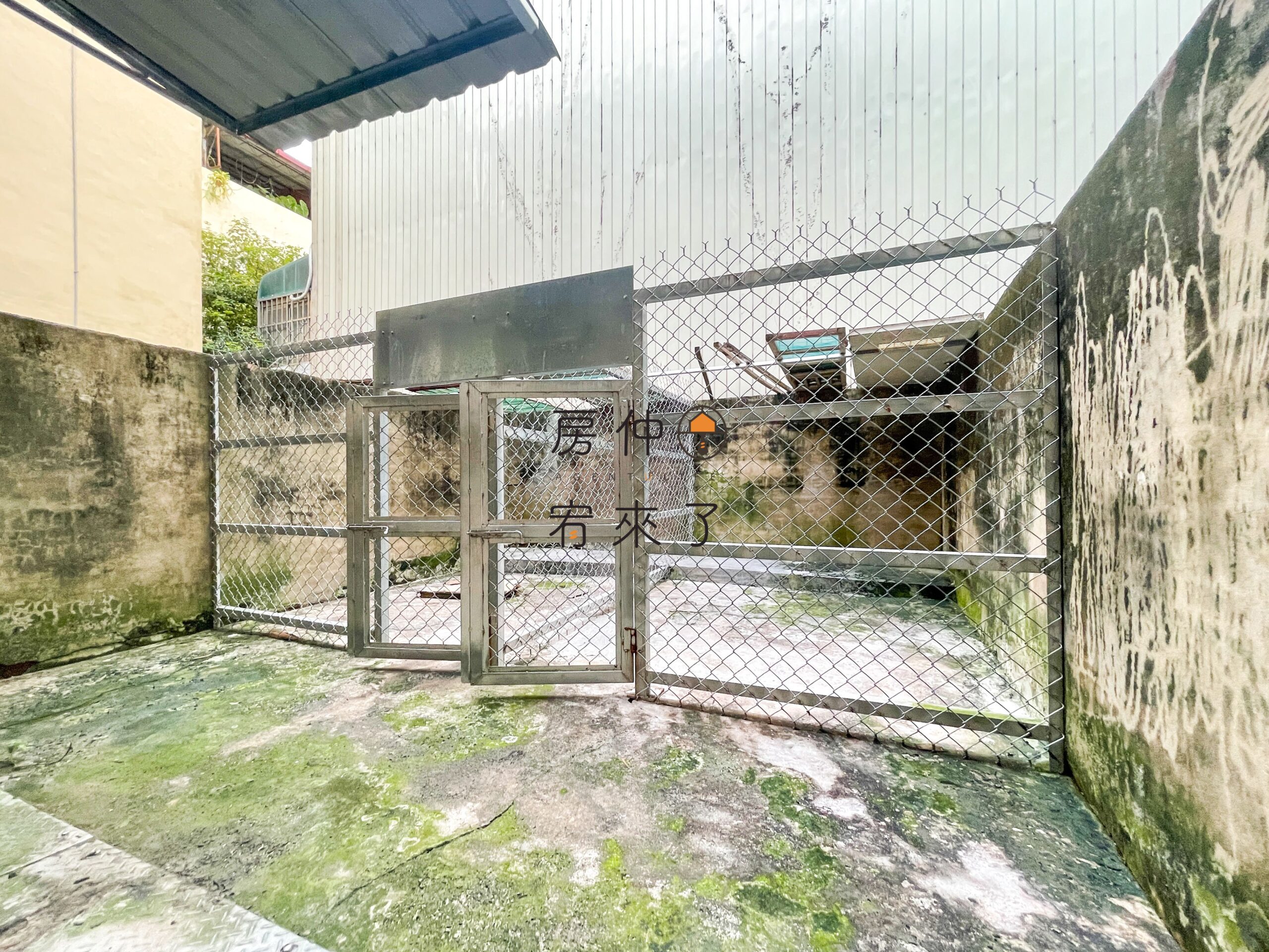 【太平區|住近森林公園無抗性透天】|前後庭院|1098萬|6米活路|房仲宥來了 18 8 1 scaled